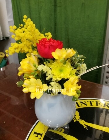 Calice Napoleone con mimosa