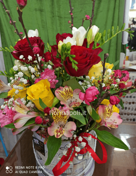 Scatola con fiori